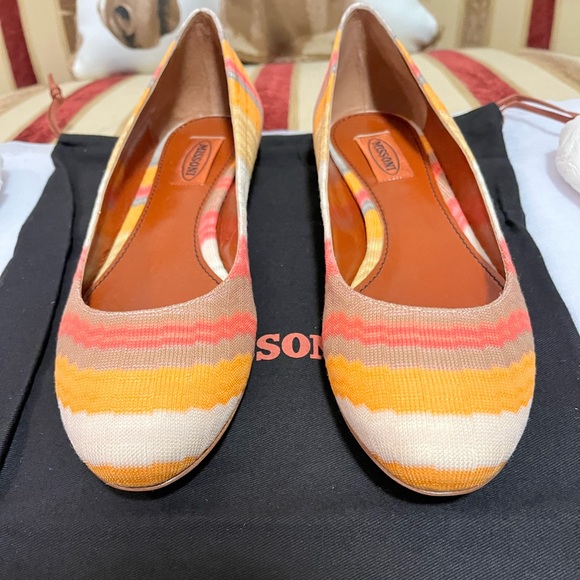 m_687d016988849a7bcabd3651.jpg MISSONI NIB AUTHENTIC SIGNATURE ZIGZAG DESIGN GENUINE SOFT LEATHER  FLATS